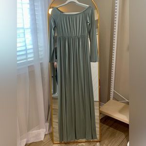 Green Maternity Dreas